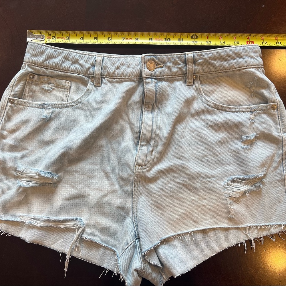 Garage denim shorts